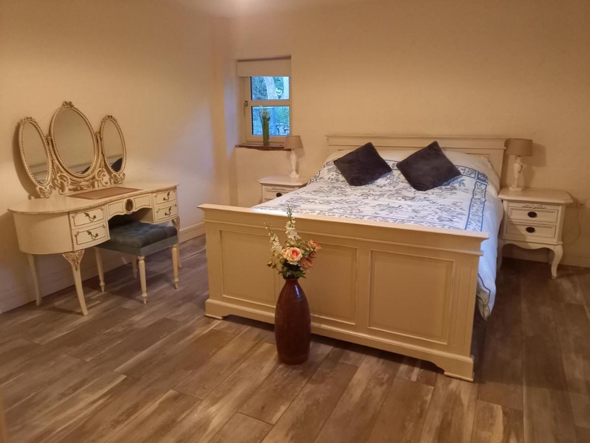 Mary'S Bespoke Cottage Killarney Ngoại thất bức ảnh